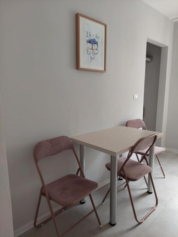 Ela'S Apartment Беїле-Херкулане Екстер'єр фото